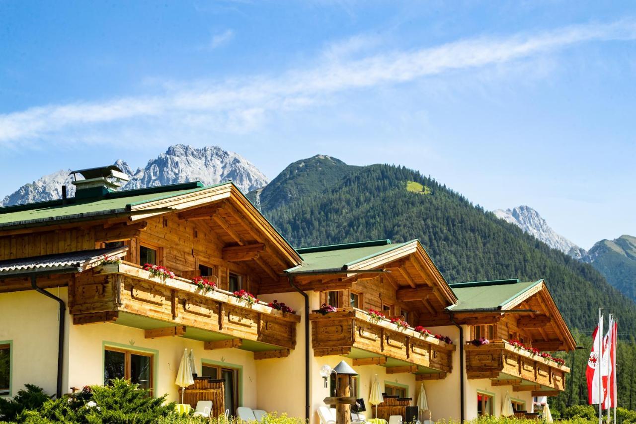 Kinderhotel Laerchenhof Obsteig Exterior foto